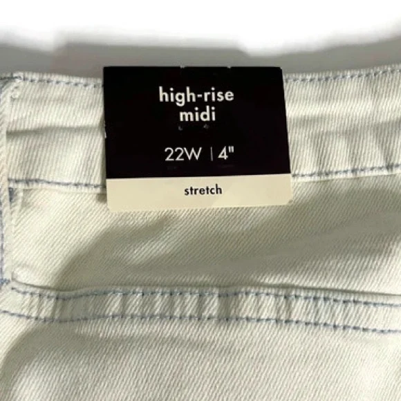 Ava &Viv Tie Dye High Rise Midi Shorts Size 22W - Picture 5 of 8